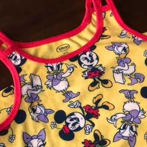 💙 $9 w/bundle Adorable Disney Minnie and Daisy Pajamas ❤️💛💜